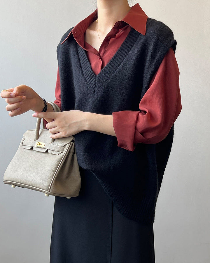 Soft Felt Loose Fit V Neck Sweater Vest