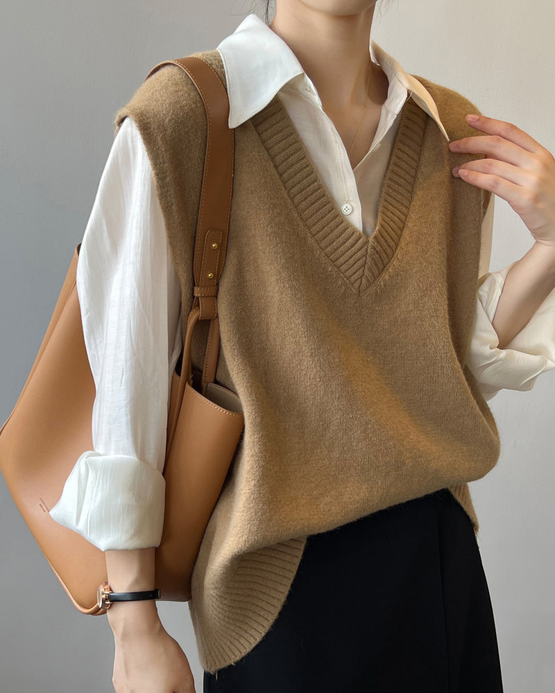 Soft Felt Loose Fit V Neck Sweater Vest