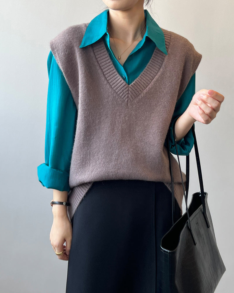 Soft Felt Loose Fit V Neck Sweater Vest