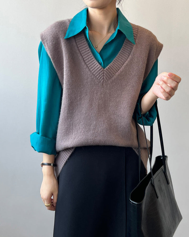 Soft Felt Loose Fit V Neck Sweater Vest