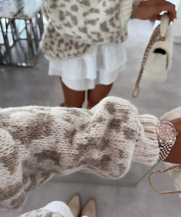 KIRA™ | Leopard Cardigan