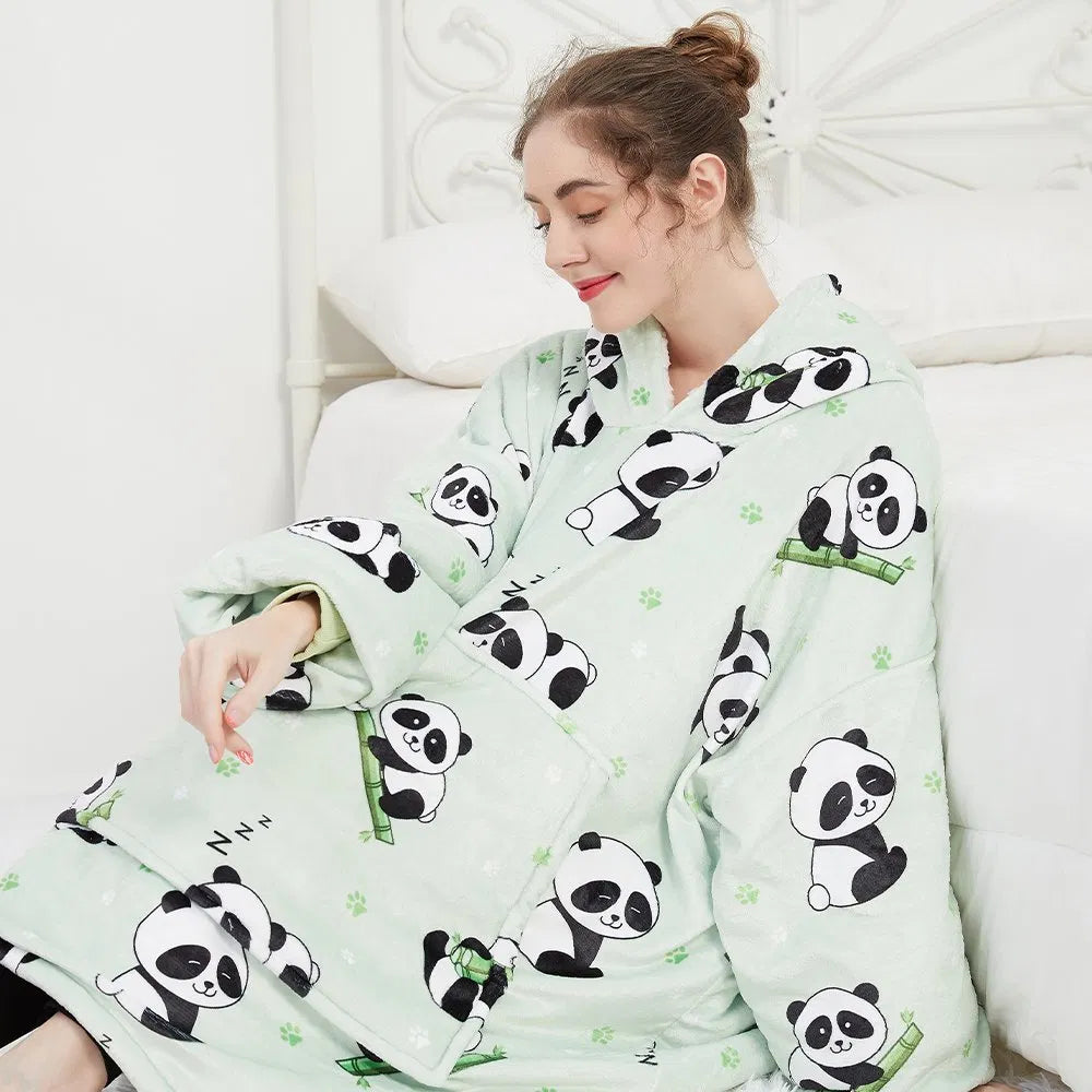 PANDA™ | HOODIE BLANKET