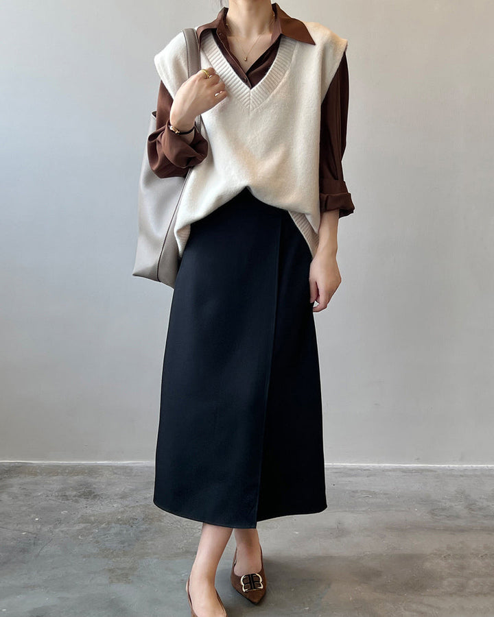 Soft Felt Loose Fit V Neck Sweater Vest