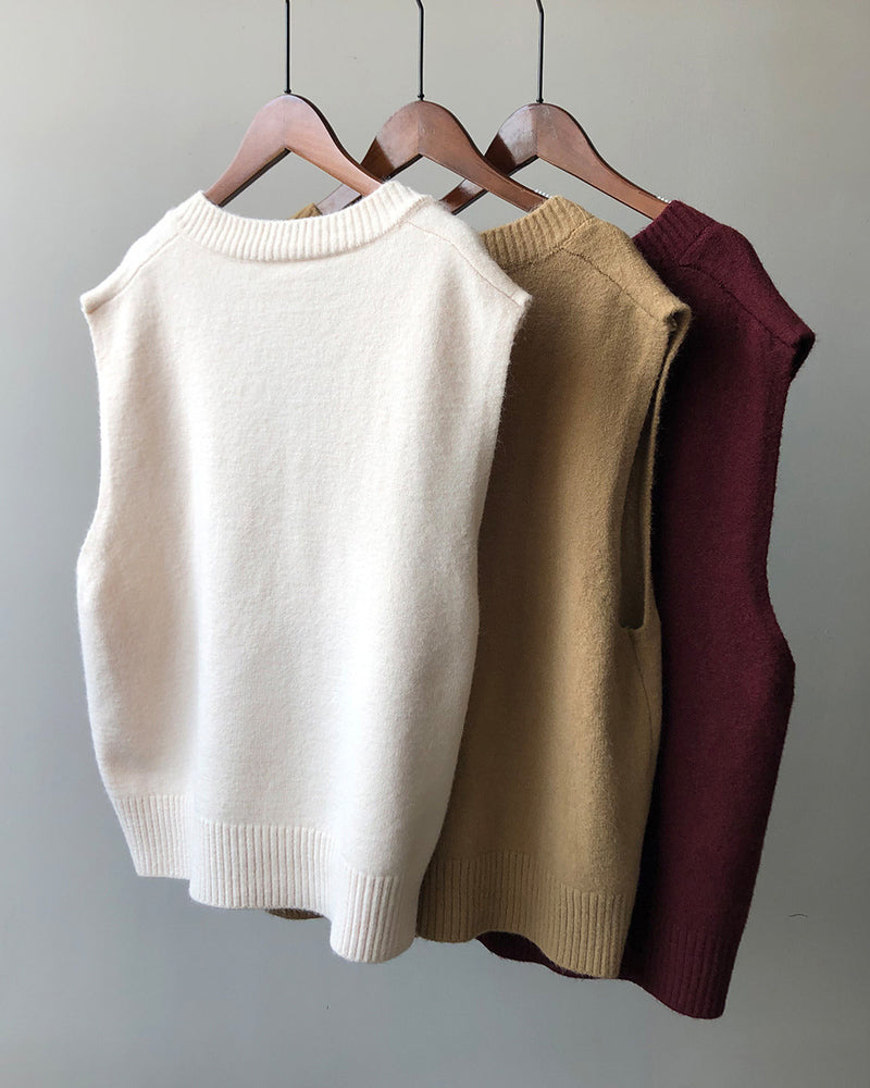 Soft Felt Loose Fit V Neck Sweater Vest