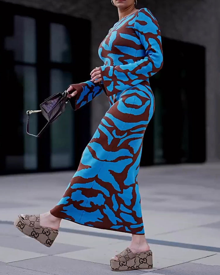 Round Neck Bell Sleeves Jacquard Slim Long Dress